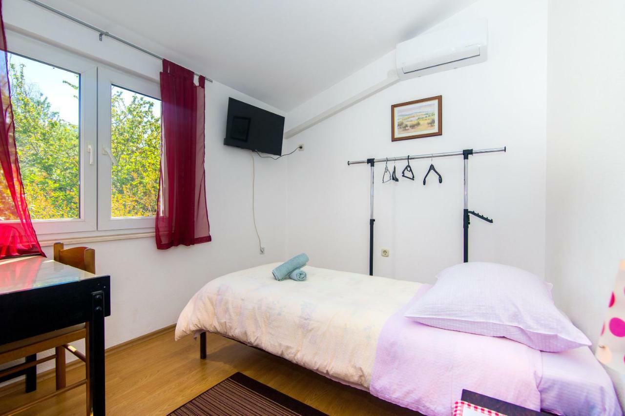Rooms Marijana Caporice 外观 照片